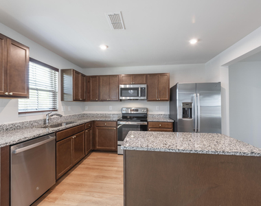 4614 Black Drum Drive - Photo Thumbnail 11
