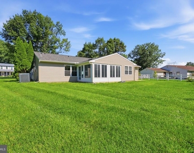 1997 Brook Lane - Photo Thumbnail 7