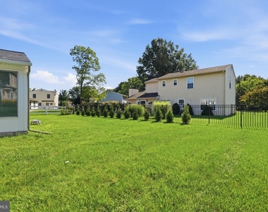 1997 Brook Lane - Photo Thumbnail 5