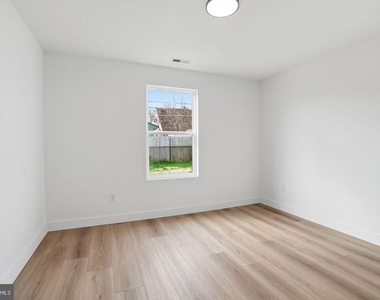 84 Ice Pond Road - Photo Thumbnail 11