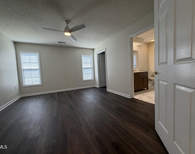 11351 Involute Place - Photo Thumbnail 6