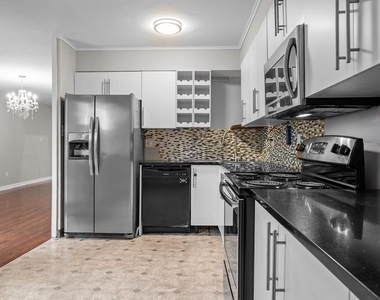 5431 Yarmouth Road - Photo Thumbnail 11
