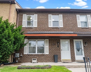 5431 Yarmouth Road - Photo Thumbnail 1