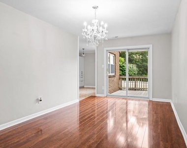5431 Yarmouth Road - Photo Thumbnail 5
