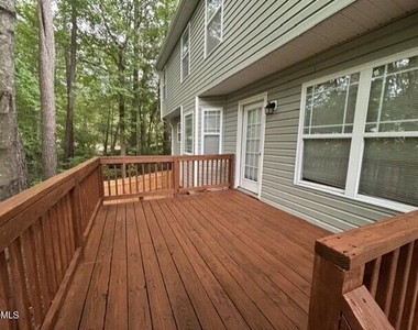 4073 Landover Lane - Photo Thumbnail 1