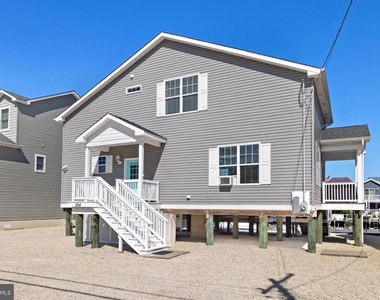 264 Morris Boulevard - Photo Thumbnail 18