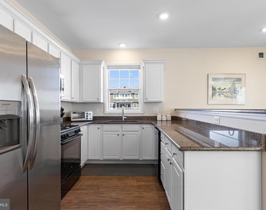 264 Morris Boulevard - Photo Thumbnail 30