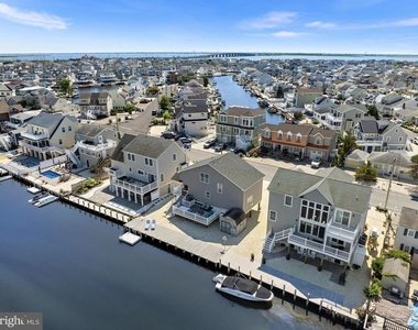 264 Morris Boulevard - Photo Thumbnail 64