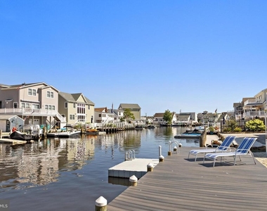 264 Morris Boulevard - Photo Thumbnail 58