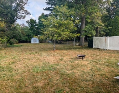 18 Steinway Avenue - Photo Thumbnail 26