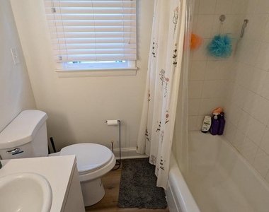 18 Steinway Avenue - Photo Thumbnail 18