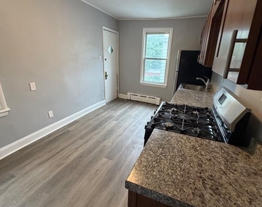 936 Carteret Avenue - Photo Thumbnail 6