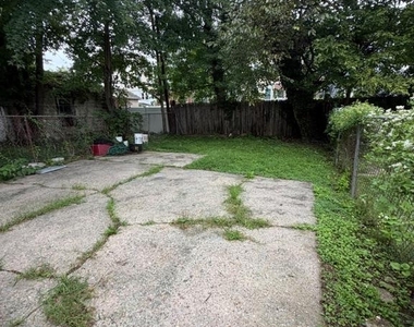 936 Carteret Avenue - Photo Thumbnail 1