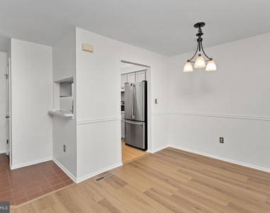 36 Gena Court - Photo Thumbnail 7