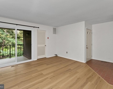 36 Gena Court - Photo Thumbnail 3