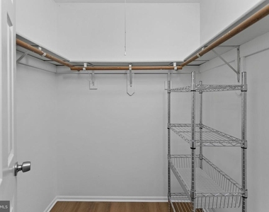 36 Gena Court - Photo Thumbnail 15