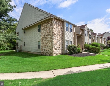 319 Tavistock - Photo Thumbnail 2