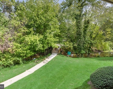 319 Tavistock - Photo Thumbnail 15