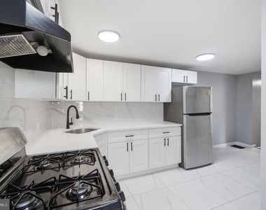216 Garden Street - Photo Thumbnail 2