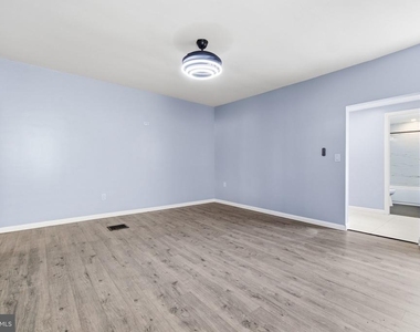 216 Garden Street - Photo Thumbnail 7
