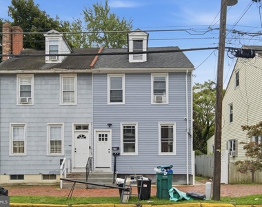 216 Garden Street - Photo Thumbnail 20