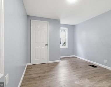 216 Garden Street - Photo Thumbnail 13