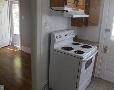 3 W North Avenue - Photo Thumbnail 4