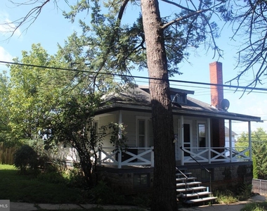 3 W North Avenue - Photo Thumbnail 2
