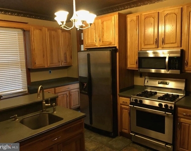 249 Westside Ave - Photo Thumbnail 6