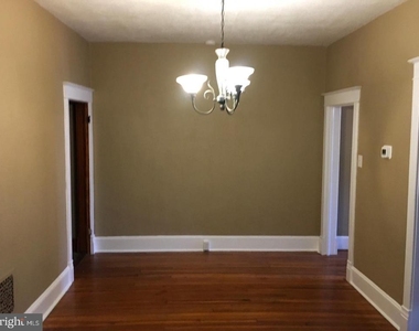 249 Westside Ave - Photo Thumbnail 3
