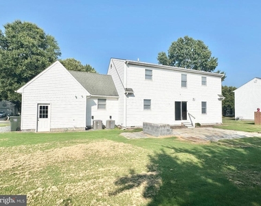 8337 Colony Circle - Photo Thumbnail 1