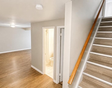 4105 Farmer Place - Photo Thumbnail 13