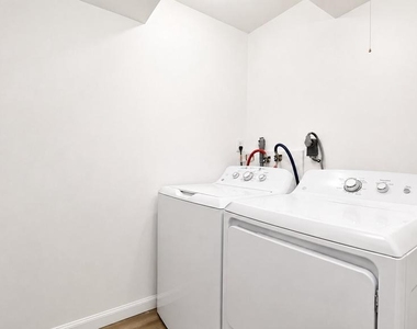 4105 Farmer Place - Photo Thumbnail 19