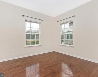 13910 Shannock Lane - Photo Thumbnail 20