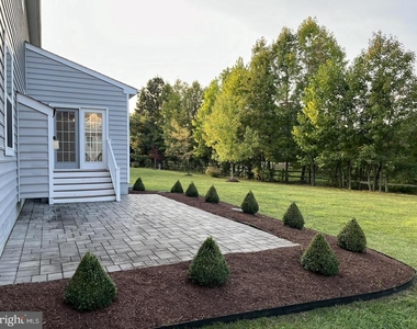 13910 Shannock Lane - Photo Thumbnail 30