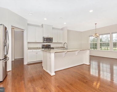 13910 Shannock Lane - Photo Thumbnail 3