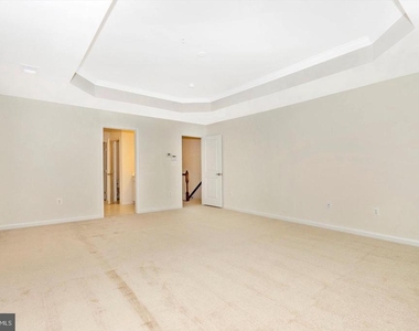 13910 Shannock Lane - Photo Thumbnail 17
