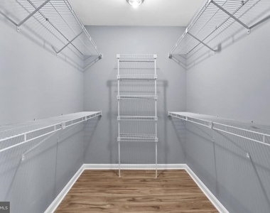 11420 Hermosa Drive - Photo Thumbnail 14