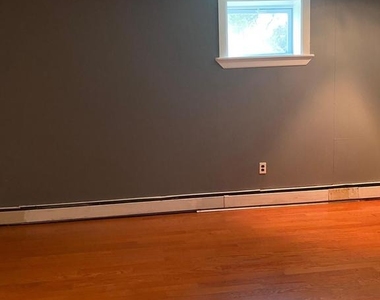 3111 Ritchie Road - Photo Thumbnail 11