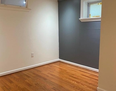 3111 Ritchie Road - Photo Thumbnail 9