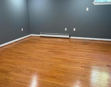 3111 Ritchie Road - Photo Thumbnail 4