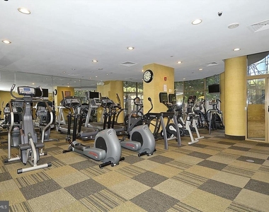 10101 Grosvenor Place - Photo Thumbnail 34