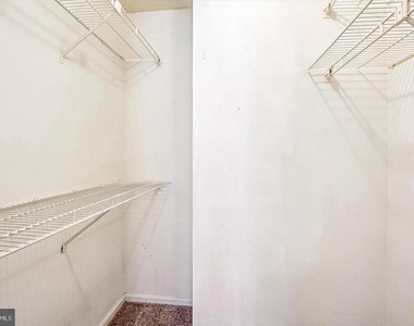 10101 Grosvenor Place - Photo Thumbnail 23