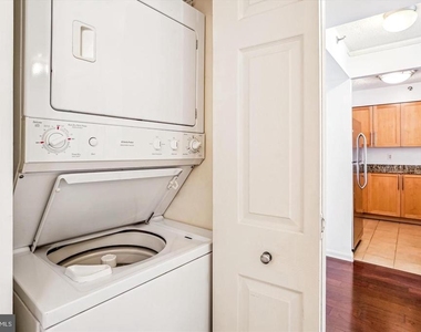 10101 Grosvenor Place - Photo Thumbnail 26