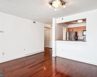 10101 Grosvenor Place - Photo Thumbnail 18