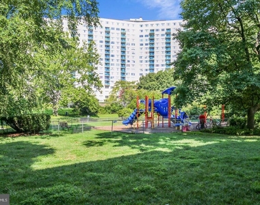 10101 Grosvenor Place - Photo Thumbnail 39