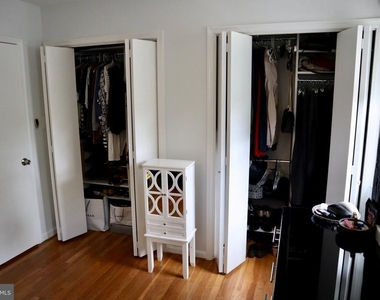 10951 Amherst Avenue - Photo Thumbnail 13