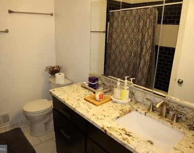10951 Amherst Avenue - Photo Thumbnail 19