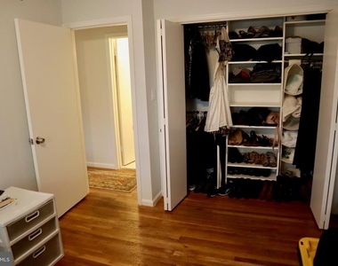 10951 Amherst Avenue - Photo Thumbnail 18