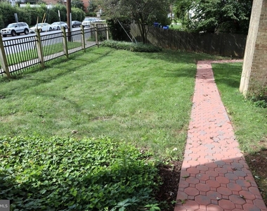 10951 Amherst Avenue - Photo Thumbnail 28